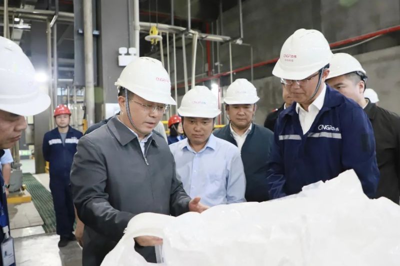 貴州省委常委、常務副省長吳強調(diào)研中偉