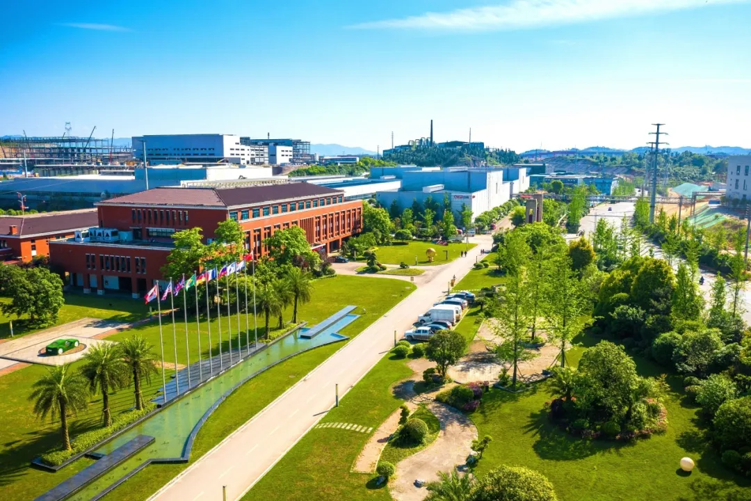 攜手渣打，中偉股份設(shè)立首個(gè)可持續(xù)發(fā)展掛鉤現(xiàn)金賬戶，推動(dòng)綠色金融實(shí)踐