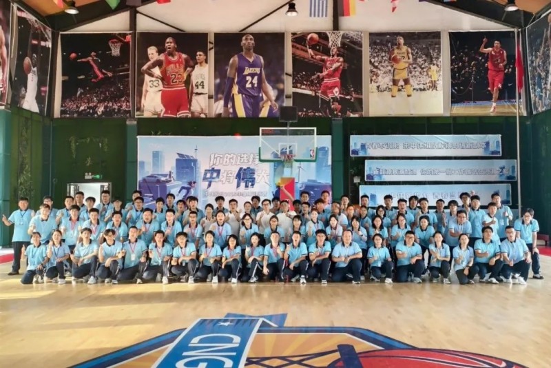 “雛鷹訓練營”圓滿結營，中偉股份2025屆校招生共赴新程